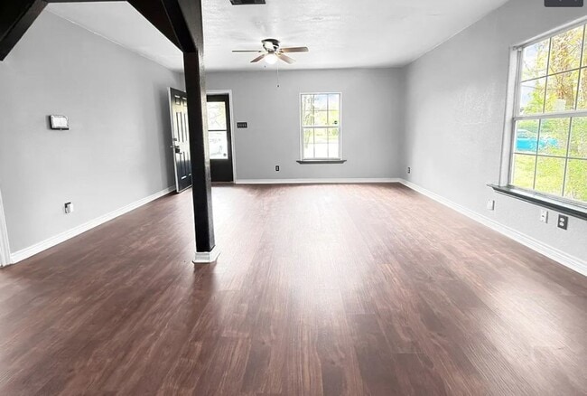 Building Photo - 3 Bed 2 Bath with Raised Deck, Storage Shed, and Fenced Yard