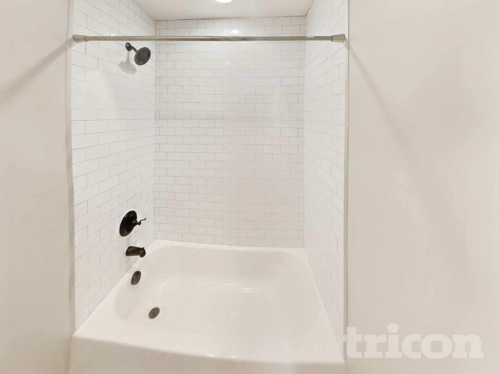 Building Photo - 6813 Charlotte Pike