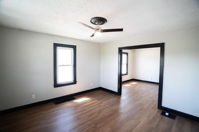 Building Photo - Triplett