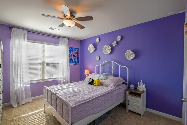 Building Photo - 2061 Massey Ln