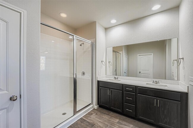 Building Photo - 14601 Frankel Loop