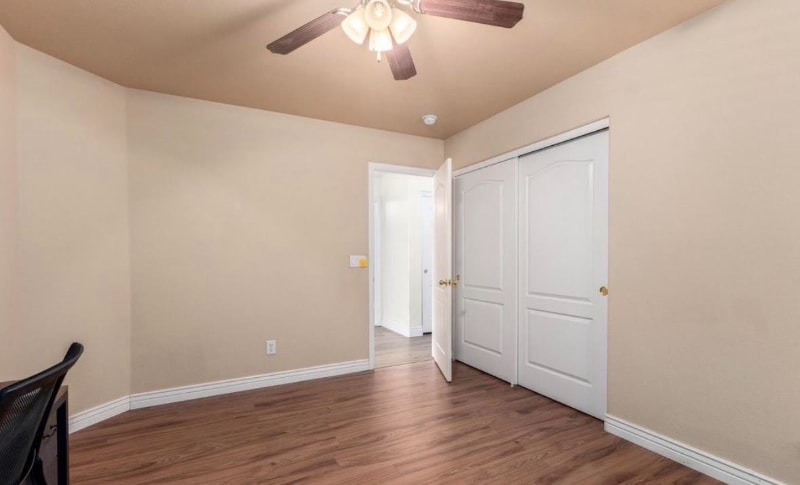 Building Photo - 22556 N Haley Dr