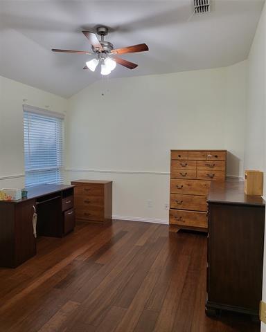 Building Photo - 2205 Villanova St