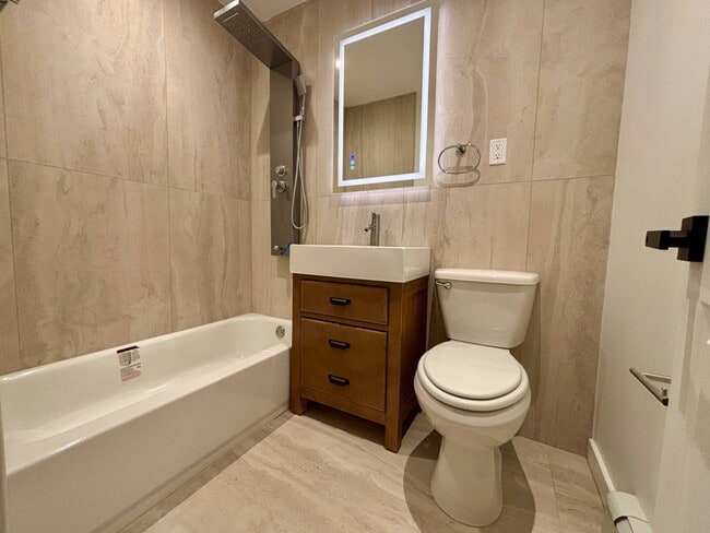 Building Photo - 2182 Davidson Ave