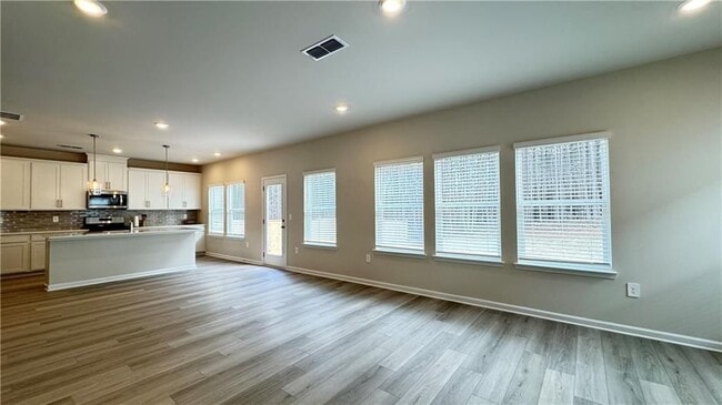 Building Photo - 1498 High Fls Ln