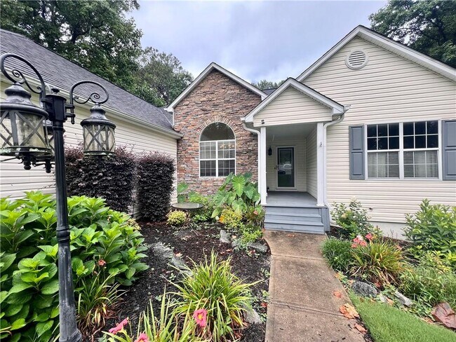 Building Photo - 1790 Alcovy River Dr