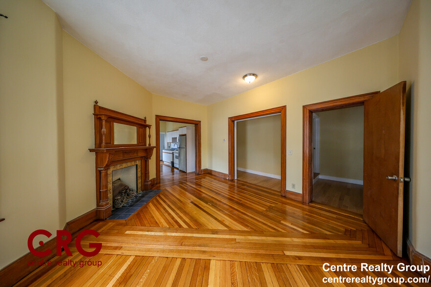 Building Photo - 22 Grand View Ave