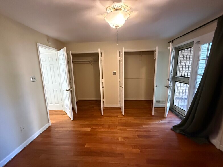 Building Photo - 4607 1/2 MacArthur Blvd NW