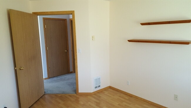 Building Photo - 2+ bed, 2 bath home in Sun Meadows, Sequim