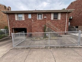 Building Photo - 2119 Saint Leo St