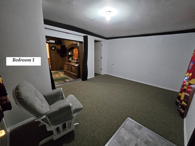 Building Photo - 286 Benton Hollow Rd