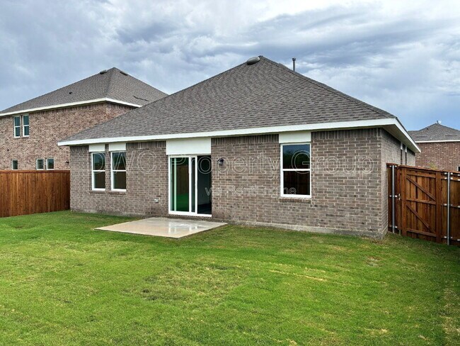 Building Photo - 1301 Payrone Rd