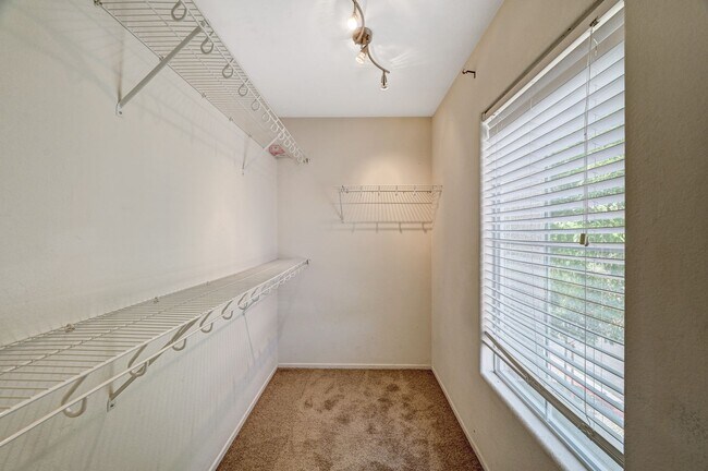 Building Photo - Quaint two-story home in a gated Las Vegas...