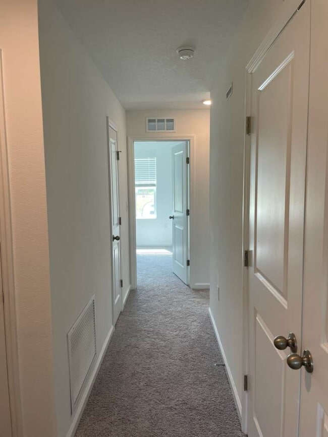 Building Photo - 3057 Temples Xing Blvd