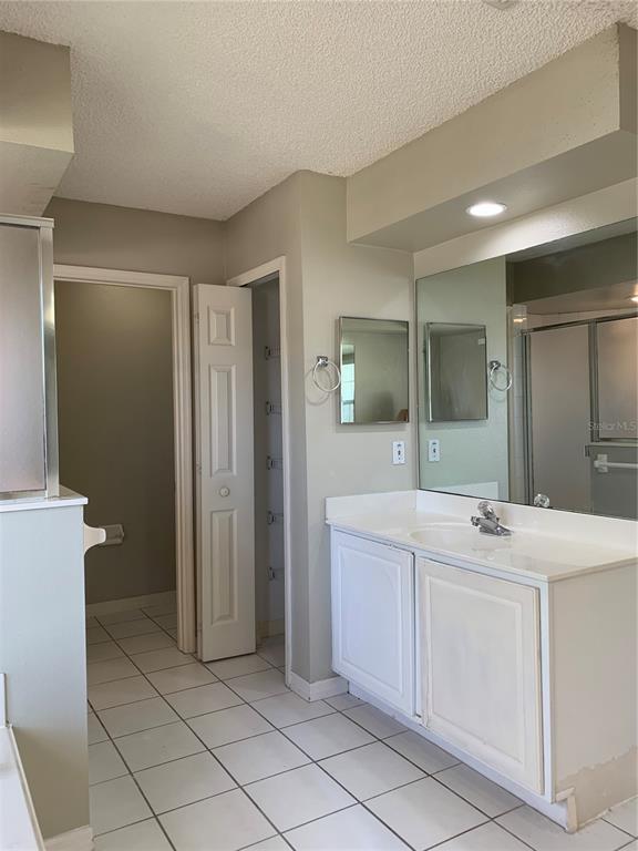 Building Photo - 12685 Enclave Dr