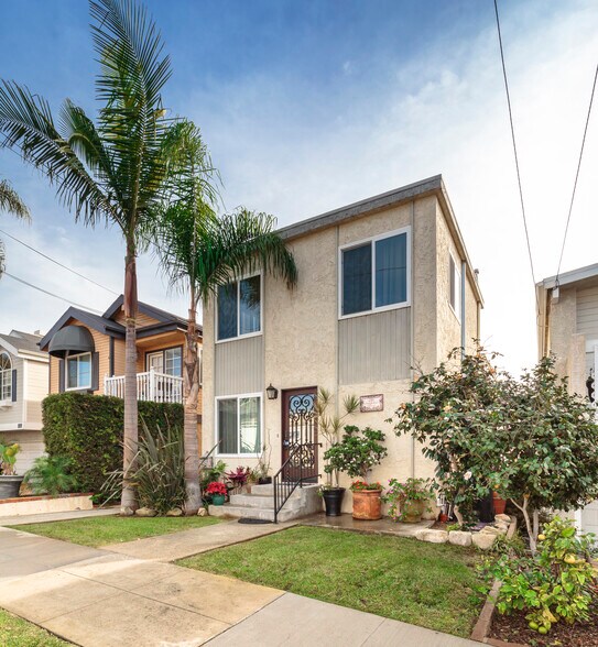 Primary Photo - 736 Longfellow Ave