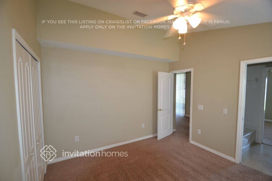 Building Photo - 12523 Lake Vista Dr