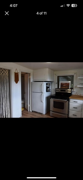 Building Photo - 10505 SE Walnut Dr