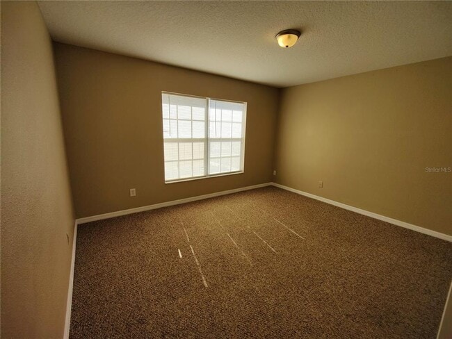 Building Photo - 544 Windrose Dr