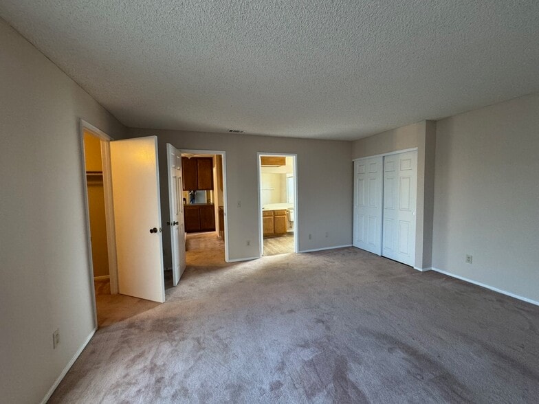 Building Photo - 1212 Jamie Loop