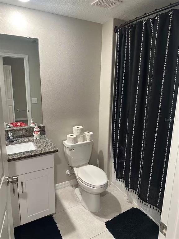 Building Photo - 1498 Cassius St