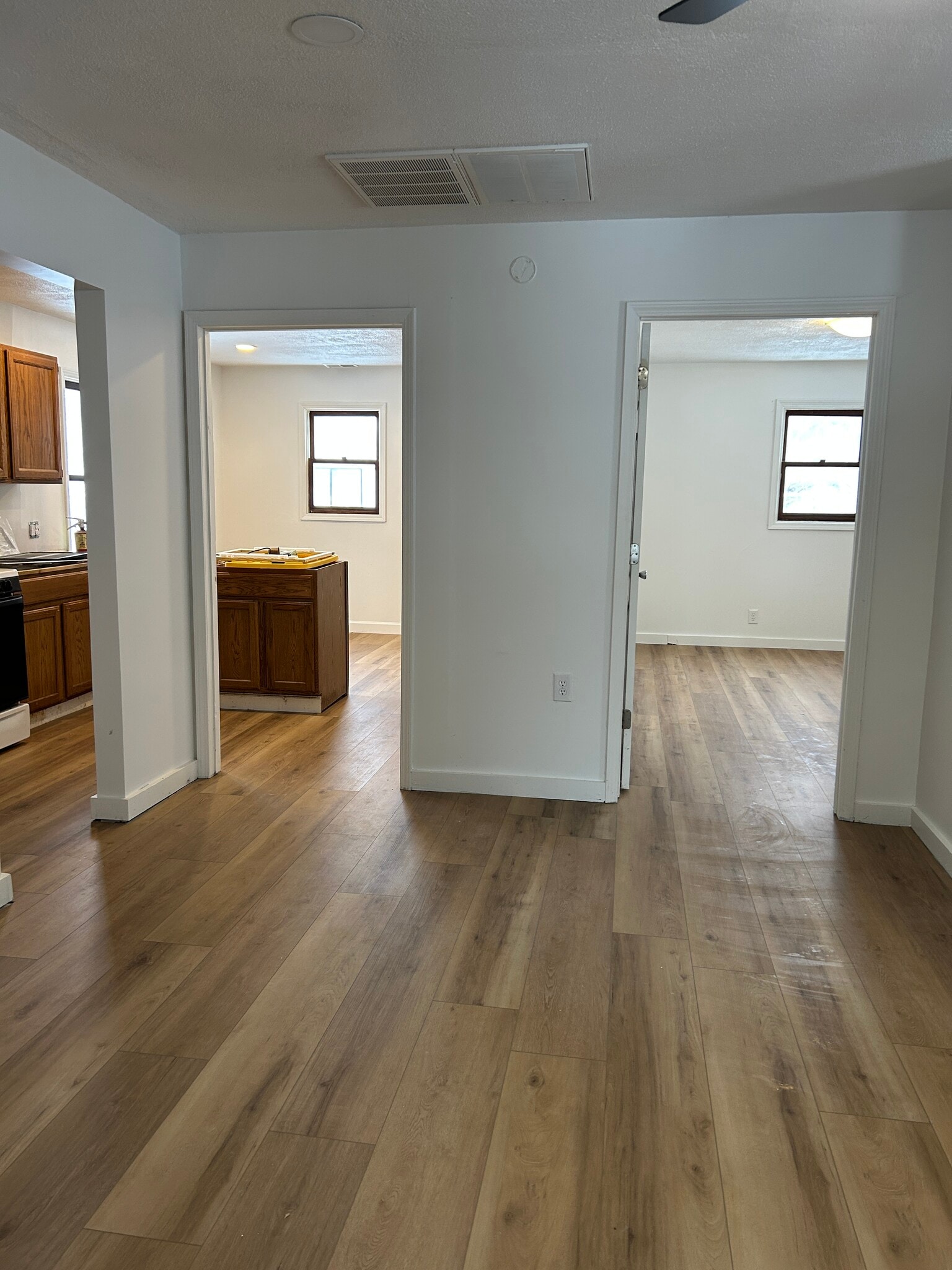 Building Photo - 321 Adolph St