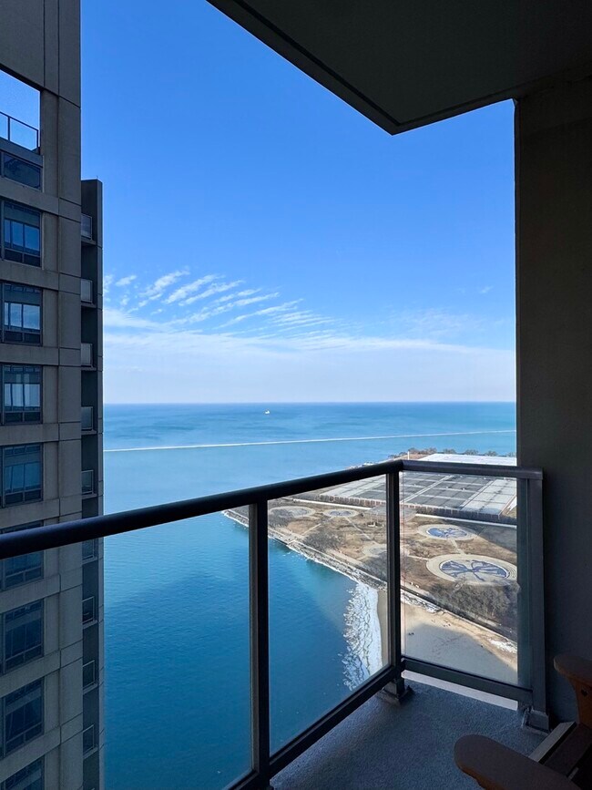 Building Photo - 600 N Lake Shore Dr