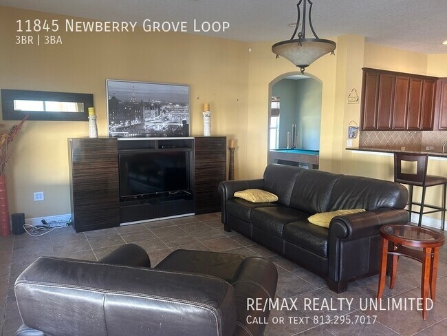 Building Photo - 11845 Newberry Grove Loop