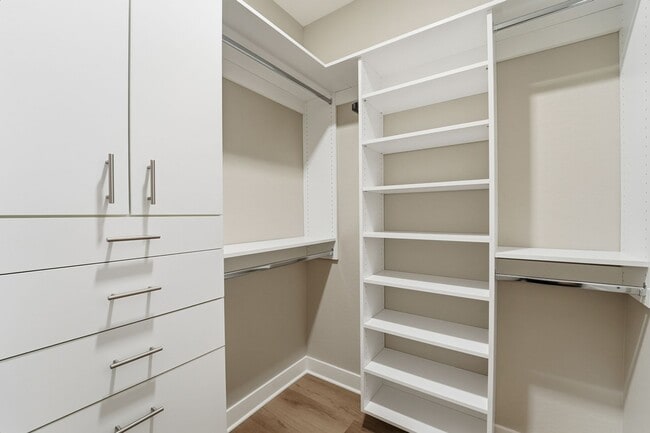 Building Photo - Brand-New 2025 Contemporary Condo | 2 Bed + 2 Bath | Prime North Phoenix Location