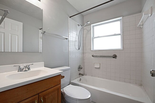 Building Photo - 8602 Gary Wy