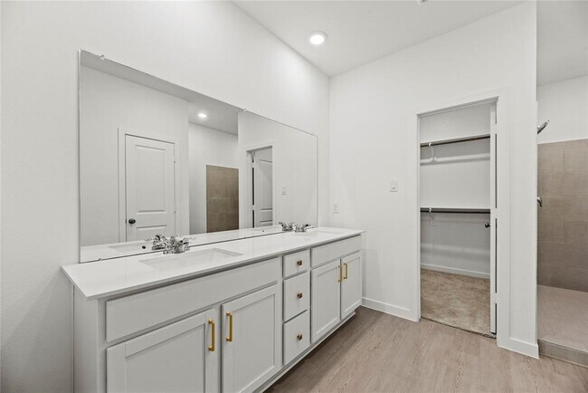 Building Photo - 16515 Mesquite Fld Dr