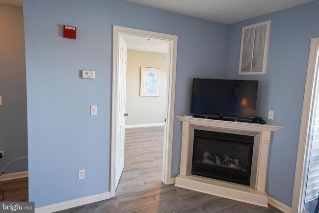 Building Photo - 37182 Harbor Dr