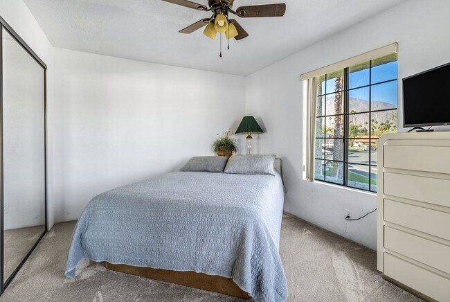 Building Photo - Stylish Palm Springs Condo with Private Po...