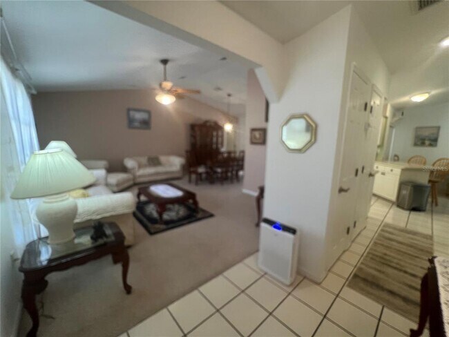 Building Photo - 1314 Beacon Dr