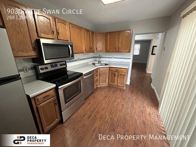 Building Photo - 9030 W Swan Cir