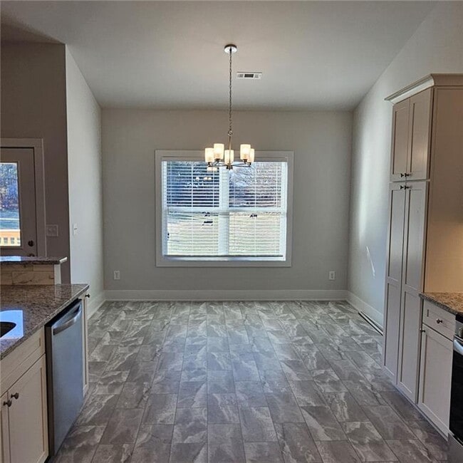 Building Photo - 201 Damascus Rd