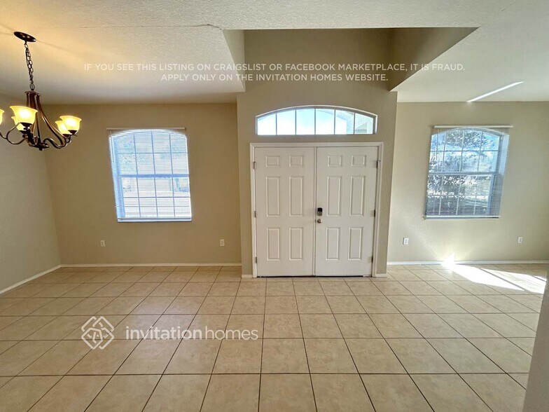 Building Photo - 6530 Evergreen Park Dr