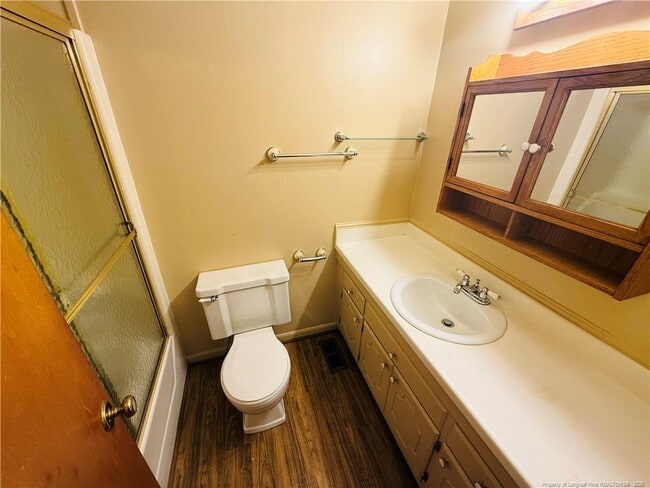 Building Photo - 6050 Camden Rd