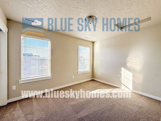 Building Photo - 5978 S Jessenia Ln