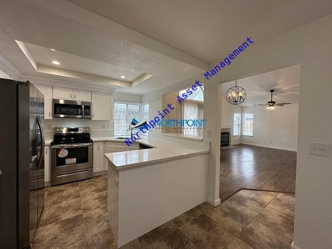 Building Photo - Remodeled 3BD/2BA Gem in Vintage Park