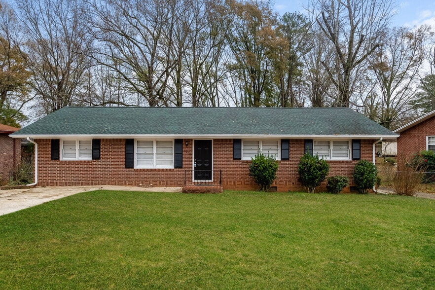 Primary Photo - 6276 Harbin Woods Dr