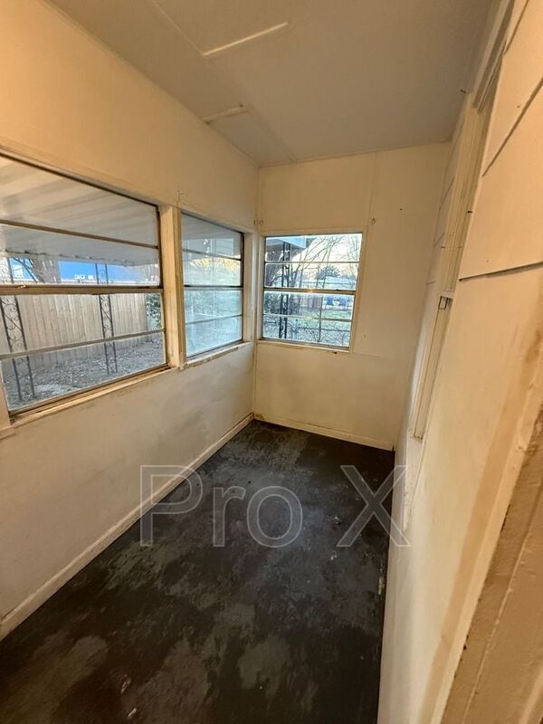 Building Photo - 820 N Indiana Ave