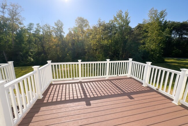 Building Photo - 23788 Myrtle Glen Way