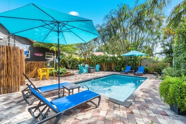 Building Photo - 1911 Parker Ave