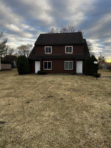 Building Photo - 56 Suncrest Dr