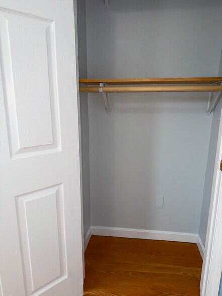 Building Photo - 118 Lafayette St