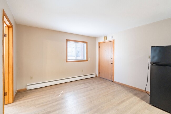 Fargo, ND Birchwood Apartments | 01A | Living - Birchwood 1