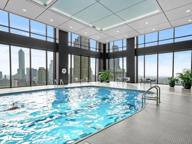 Building Photo - 175 E Delaware Pl