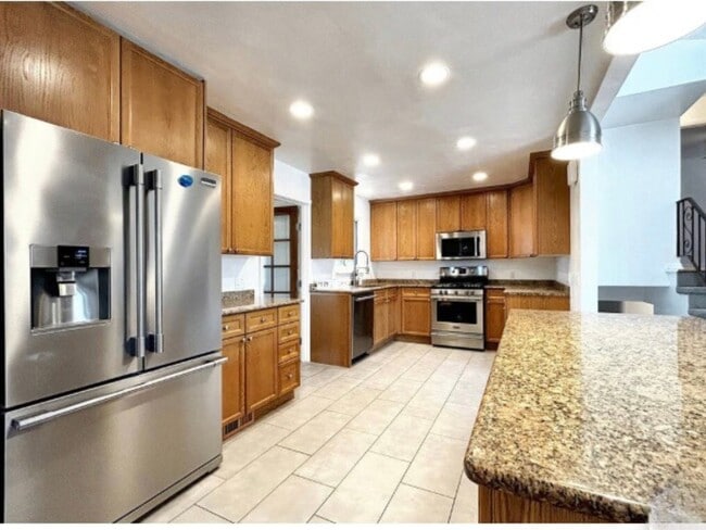 Building Photo - 13121 E 31st Ave