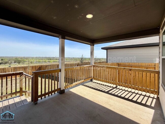 Building Photo - 11151 Hollinger Cir